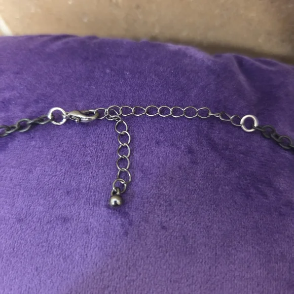 🖤 Witchy Chandelier Neclace - Picture 4 of 4